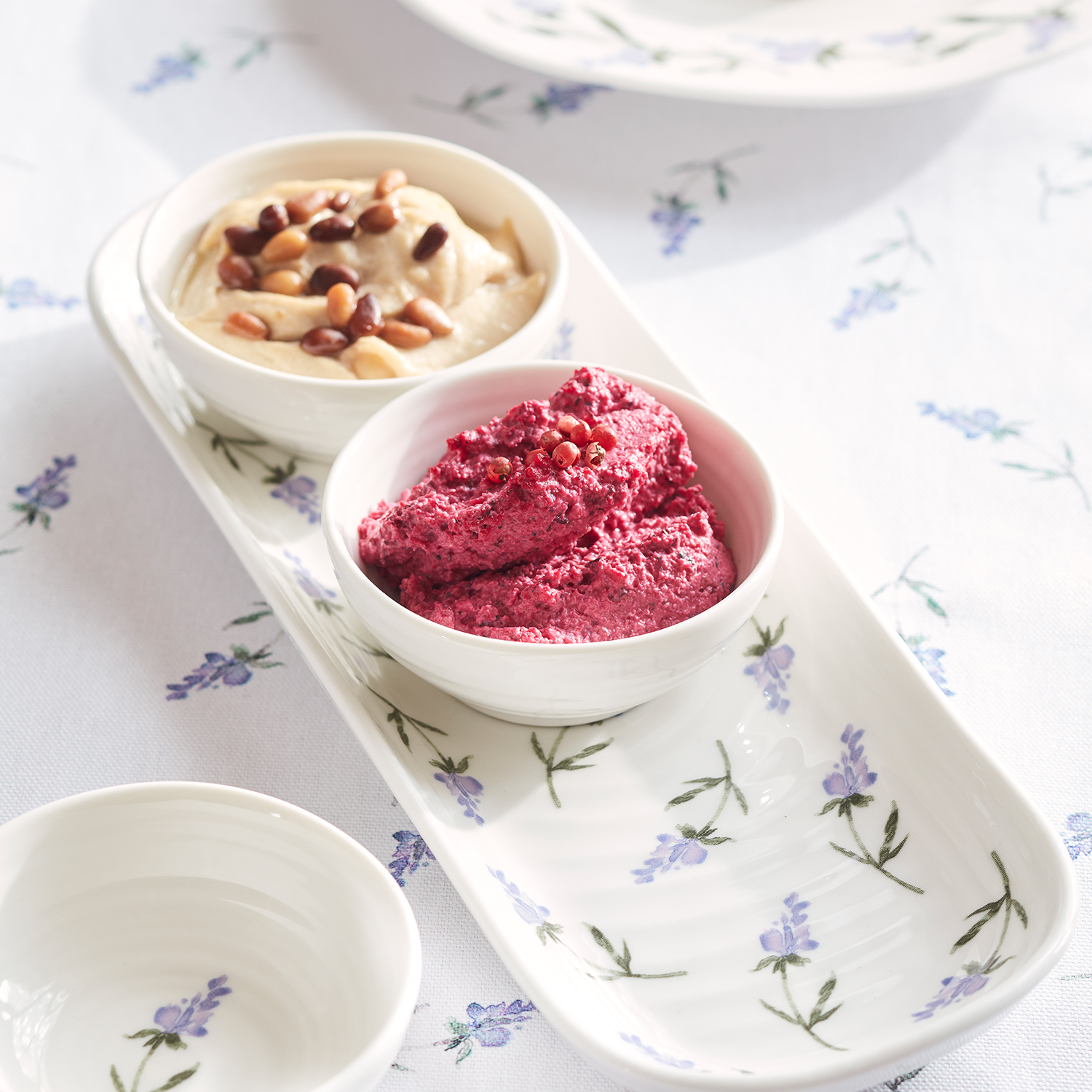 Sophie Conran Lavandula 3 Bowl & Tray Set image number null